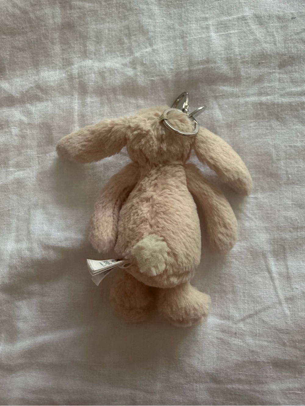 Jellycat - Bashful Blush Bunny Bag Charm - Rare !! 🩰 - Picture 2 of 8